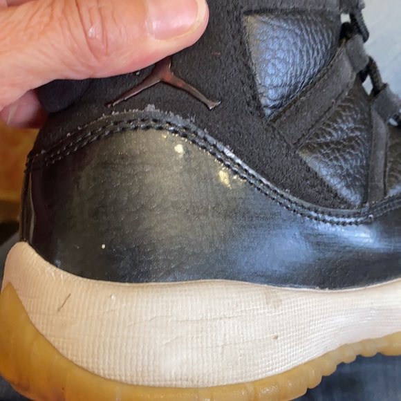 AIR Jordan RETRO 11 - youth size 5.5. Black with black patent leather. - Picture 3 of 11